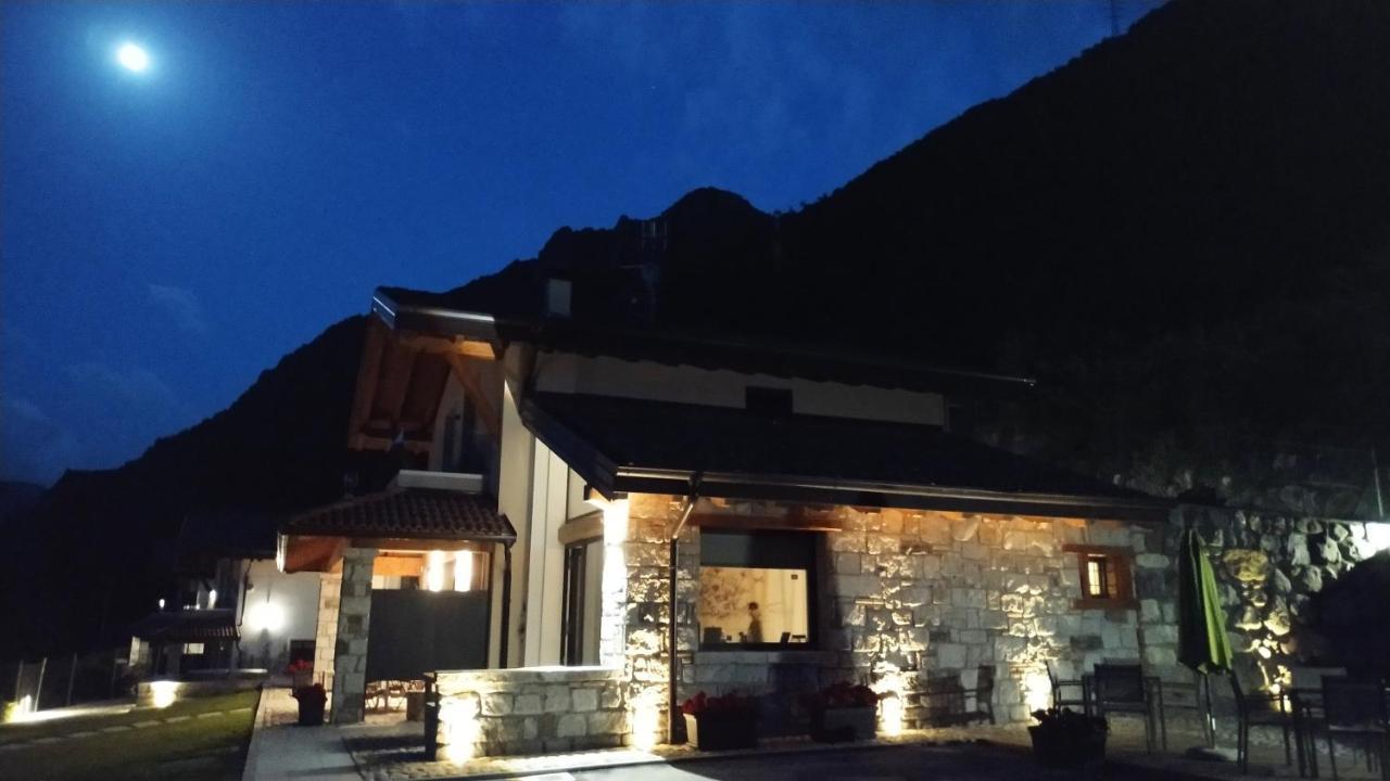Rocca D'Anfo B&B-Apartments Lake View Esterno foto