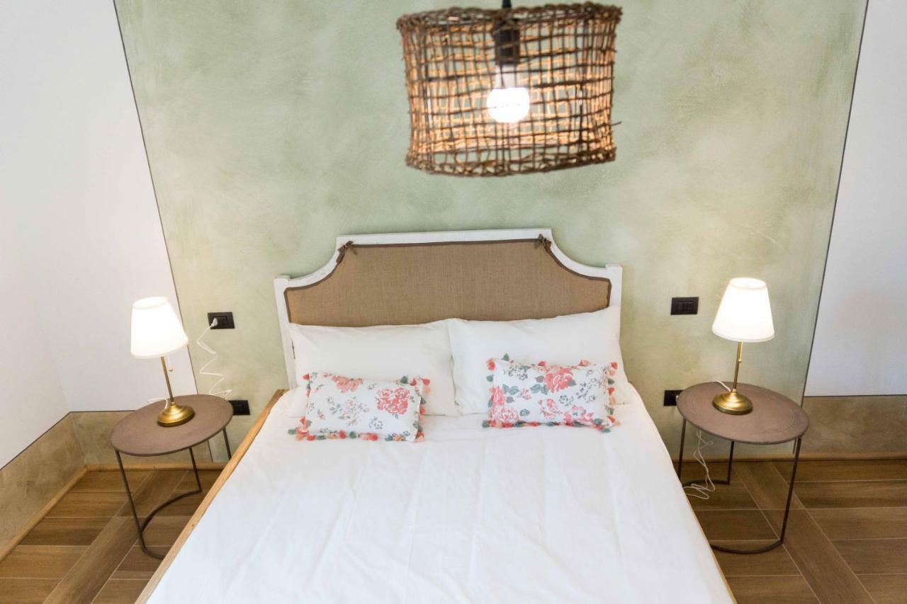 Rocca D'Anfo B&B-Apartments Lake View Esterno foto